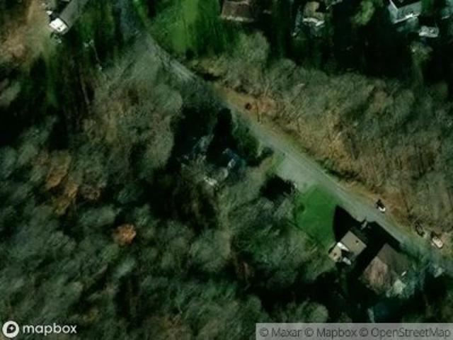 Laurel Hill Dr SW
