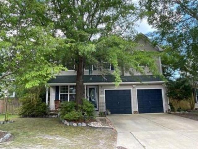 Laurel Oak Ln