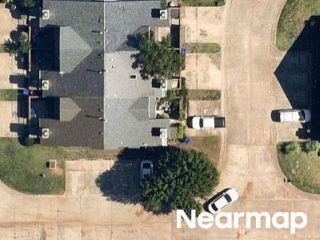 Laurel Ln
