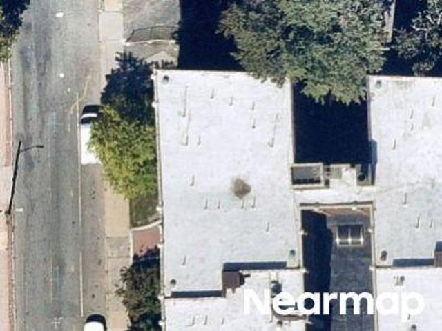 Laurel St Unit 209