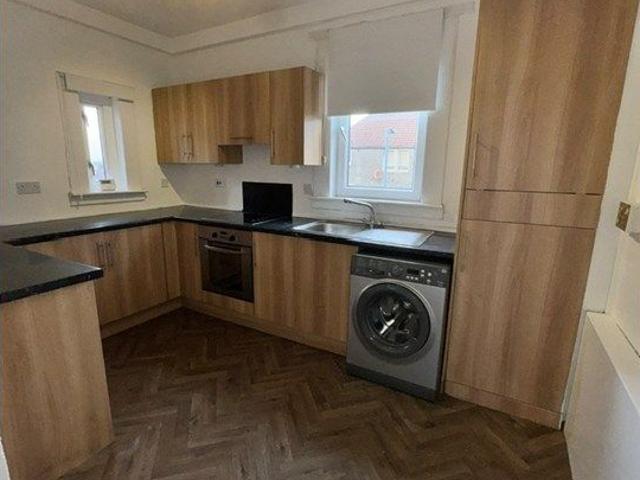 Laurelbank, Coatbridge ML5, 2 bed flat to rent, £775 pcm | PrimeLocation