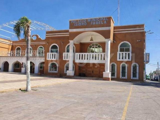 LAURELES, BONITO TERRENO EN VENTA 9800 RTV