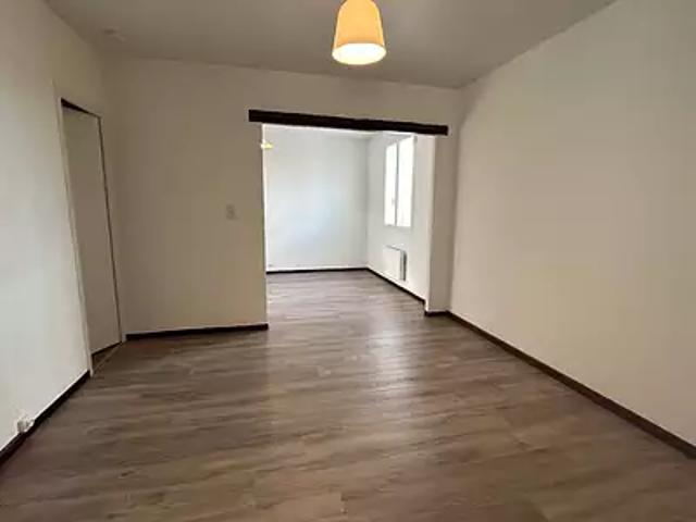 Lavardac 47230 Location appartement 3 pièces t3 au dernier étage