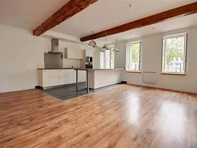 Lavaur 81500 Location appartement 5 pièces t5 terrasse balcon