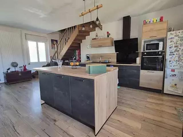 Lavelanet 09300 Achat / Vente maison 6 pièces t6 jardin terrasse