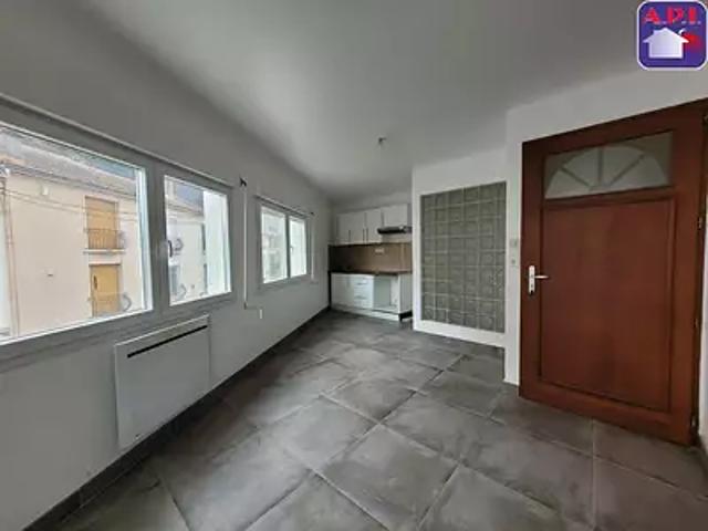 Lavelanet 09300 Location appartement 3 pièces t3 au dernier étage
