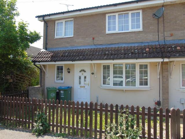 Lavender Close, Aylesbury HP21, 2 bed terraced house to rent, £1,100 pcm | PrimeLocation