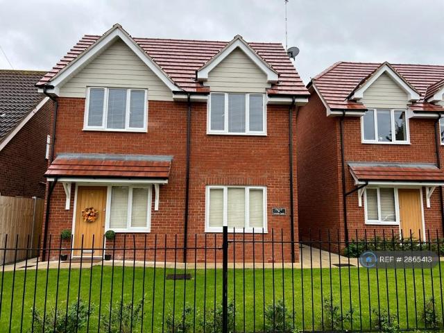Lavender Grove, Westcliff On Sea, SS0 2 bed flat to rent £1,450 pcm £335 pw