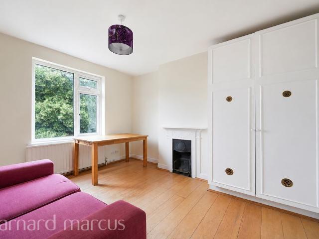 Lavender Grove, Mitcham
