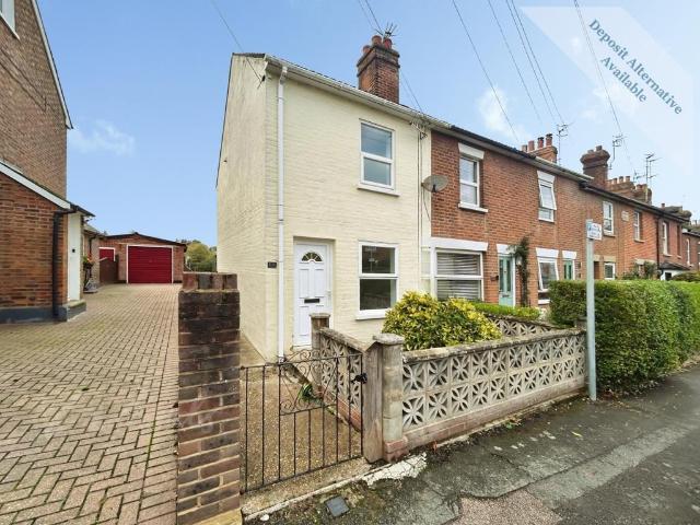 Lavender Hill Tonbridge TN9 3 bed end of terrace house to rent £1,800 pcm £415 pw