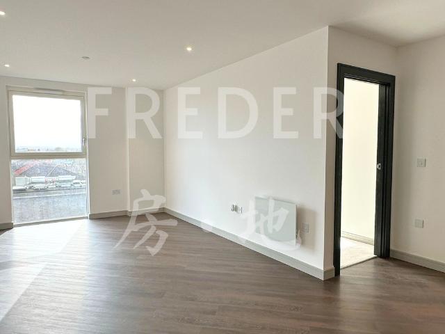 Lavender House Eden Grove, Staines Upon Thames TW18, 1 bed flat to rent, £1,600 pcm | PrimeLocation