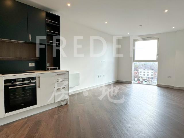 Lavender House Eden Grove, Staines Upon Thames TW18, 1 bed flat to rent, £1,592 pcm | PrimeLocation