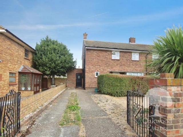 Lavender Rise, West Drayton UB7 3 bed semi detached house to rent £2,200 pcm £508 pw