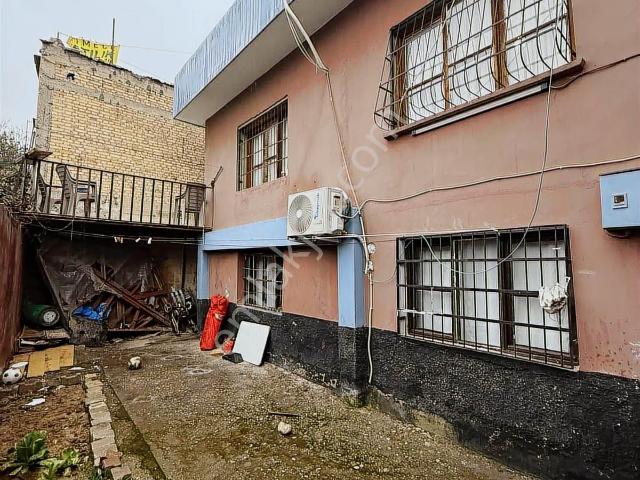 Lavinia Narlıca'da Cazip 2 Katlı Bahçeli Satılık Müstakil Ev