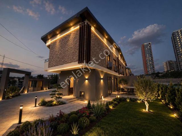 Lavinia* Çınarlı Site İçerisinde Bireysel Havuzlu Satılık Villa