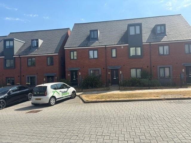 Lawley, Telford TF3, 4 bed terraced house to rent, £1,200 pcm | PrimeLocation