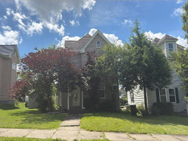 Lawrence Ave