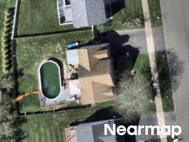 Lawrence Ln