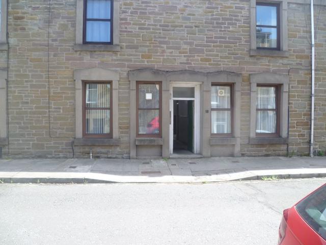 Lawrence Street, Broughty Ferry, Dundee DD5, 1 bed flat to rent, £600 pcm | PrimeLocation