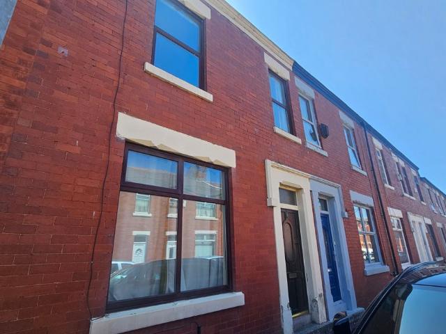 Lawrence Street, Preston PR2, 3 bed terraced house to rent, £1,050 pcm | PrimeLocation