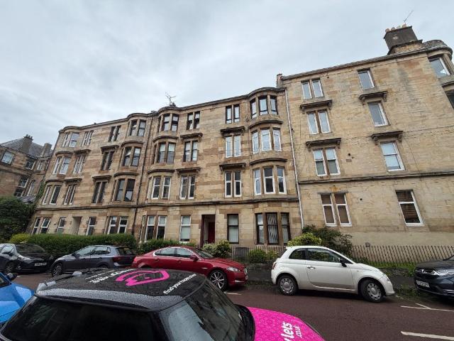 Lawrie Street, Glasgow, G11 2 bed flat to rent £1,450 pcm £335 pw
