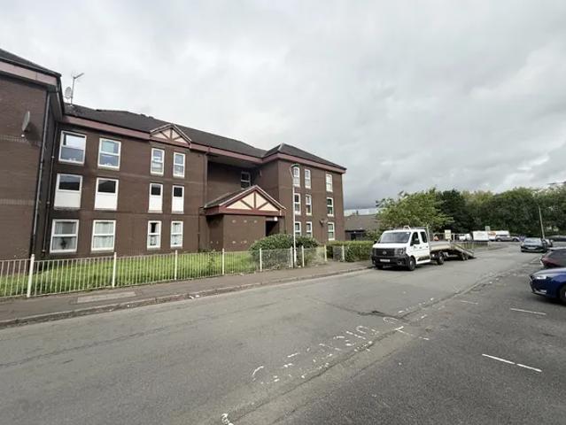 Lawrie Street, Patrick