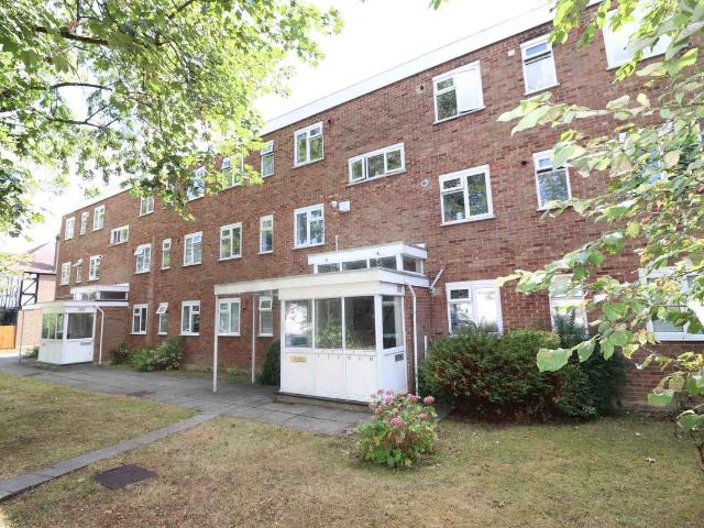 Lawrie Park Gardens, London SE26, 2 bed flat to rent, £1,650 pcm | PrimeLocation