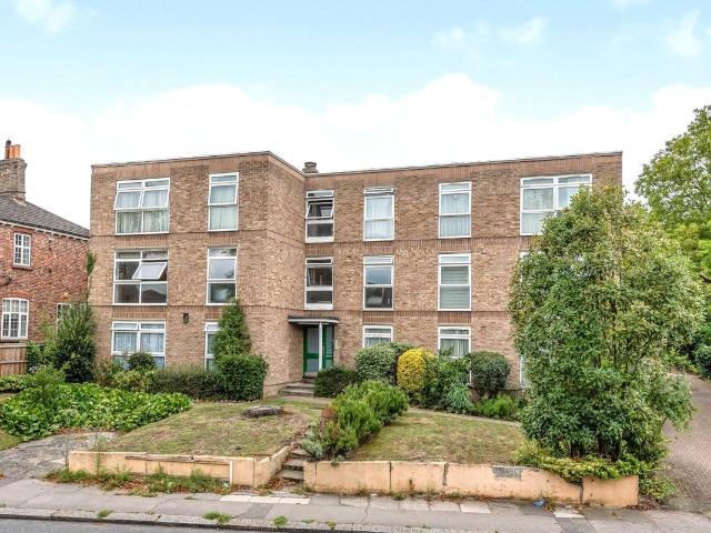 Lawrie Park Road, Sydenham, London SE26, 1 bed flat to rent, £1,450 pcm | PrimeLocation