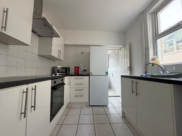 Lawson Road, Southsea, Hampshire PO5, 3 bed terraced house to rent, £1,650 pcm | PrimeLocation