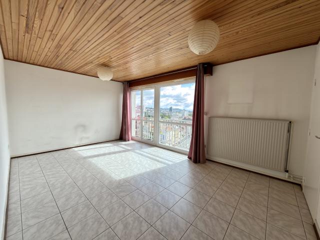 LAXOU Appartement 2 pièces 56 m2