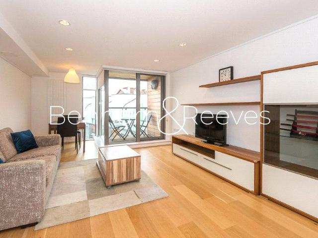 Laycock Street, London N1 2 bed apartment to rent £4,400 pcm £1,015 pw