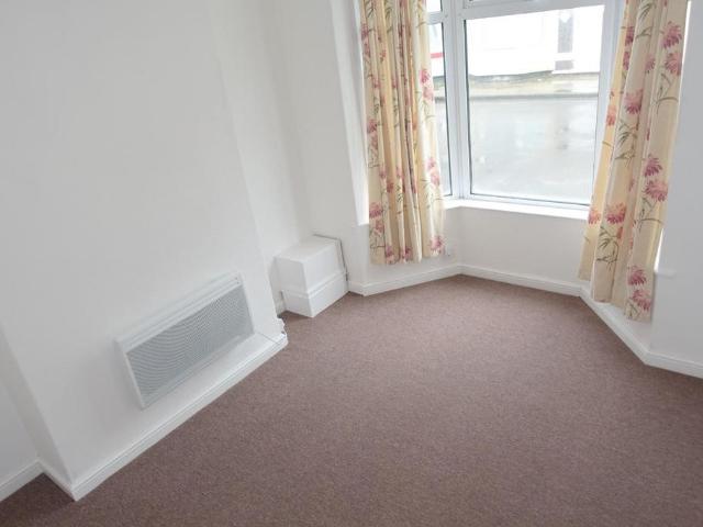 Laycock Street, Middlesbrough, TS1 4SL 3 bed terraced house to rent £650 pcm £150 pw