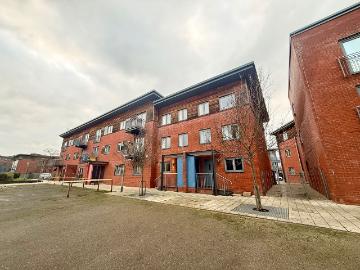 Layland Walk, Worcester WR5, 4 bed shared accommodation to rent, £1,750 pcm | PrimeLocation