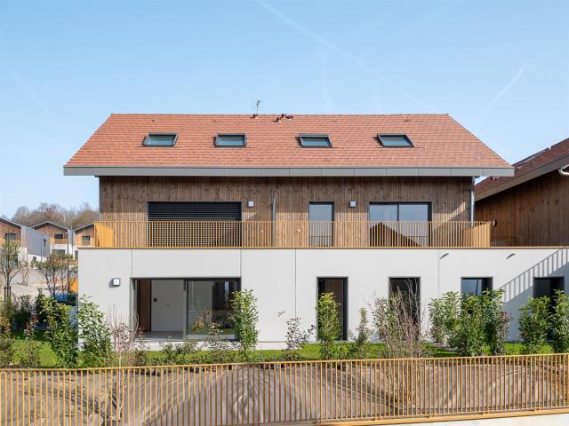 L'azur, lumineux T3 de 80m2 avec climatisation et jardin dan. 80m² Annecy le Vieux