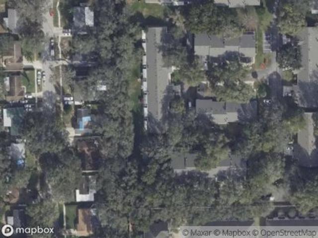 Lazy Oaks Dr