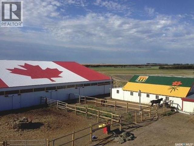 Lazy T Stables, Vanscoy Rm No. 345, SK, S0K 1V0 house for sale | Listing ID SK020996 | Royal LePage