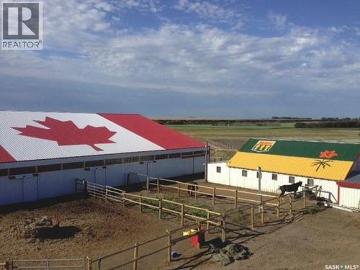 Lazy T Stables, Vanscoy Rm No. 345, SK, S0K 1V0 house for sale | Listing ID SK020996 | Royal LePage