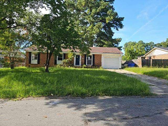 Lazybrook Ct
