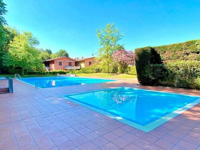 Lazise di Colà, Gardasee Le Tende C17: Urlaub mit Sonne, Pool und Cappuccino