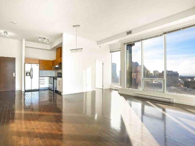 Le 400 Sherbrooke ouest 1 Bedroom Apartment for Rent at 400 400, Sherbrooke Ouest, Montréal, QC H3A 0A9 Quartier Ville Marie