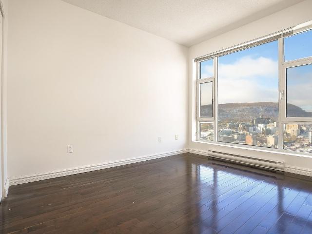 Le 400 Sherbrooke ouest 1 Bedroom Apartment for Rent at 400 400, Sherbrooke Ouest, Montréal, QC H3A 0A9 Quartier Ville Marie