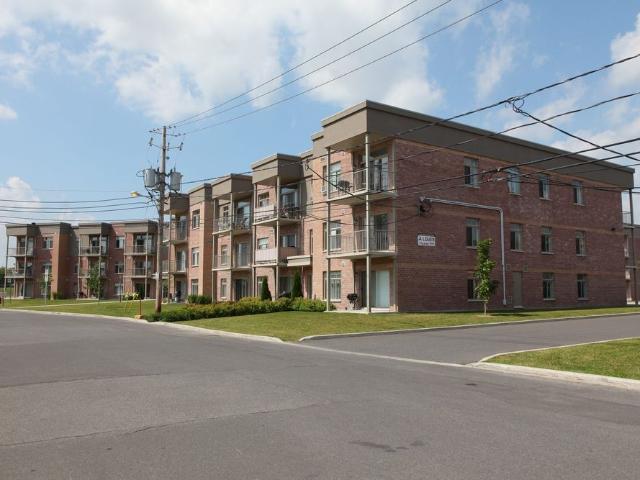Le 1300 Desaulniers, St Hyacinthe