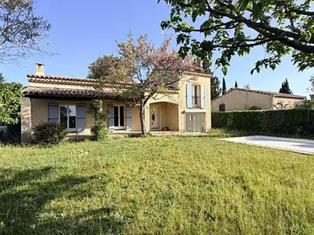 Le Thor 84250 Location maison 4 pièces t4 piscine