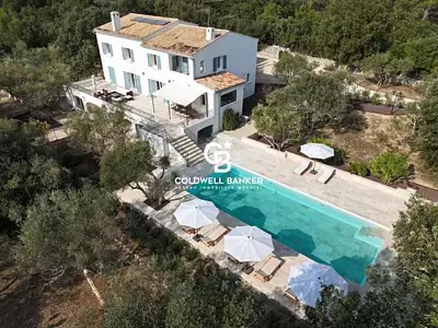 Le Thoronet 83340 Achat / Vente maison 12 pièces t12 piscine