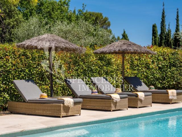 Le Tignet – Charmante villa avec son oliveraie 197m² Le Tignet