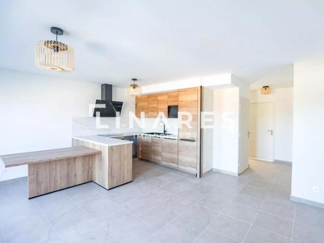 LE TRETS Appartement T3 de 61 m2 + Terrasse + Parking 13530