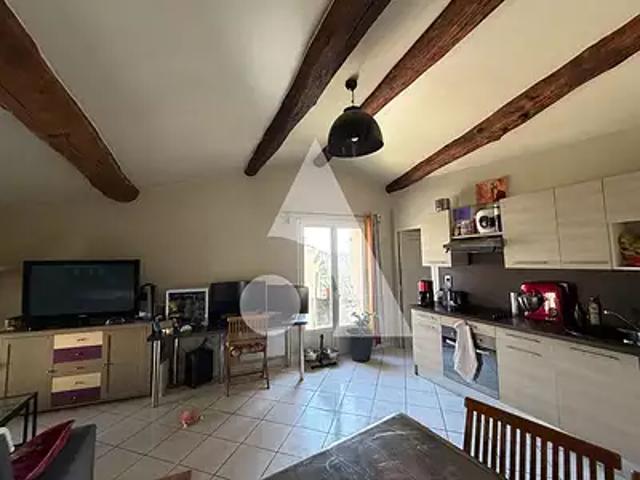 Le Val 83143 Achat / Vente appartement 2 pièces t2 au dernier étage