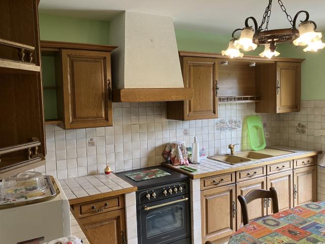 LE VERGER, PROCHE LECLERC ET CENTRE VILLE, BEAU PLAIN PIED DE 100 M2 3 CHAMBRES