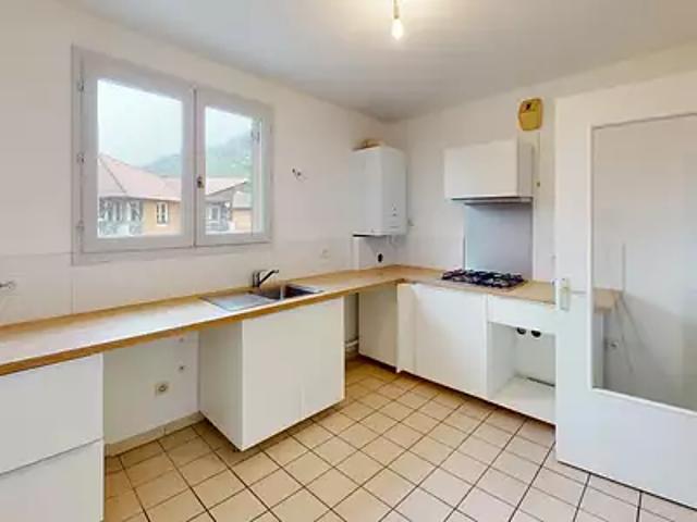 Le Versoud 38420 Location appartement 4 pièces t4