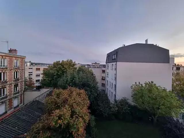 Le Vésinet 78110 Achat / Vente appartement 3 pièces t3 au dernier étage